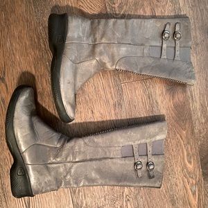 Knee high Boots